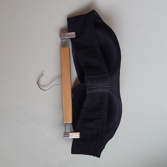 Torrid Convertible Strapless Push-up Bra 42D - Picture 3 of 6